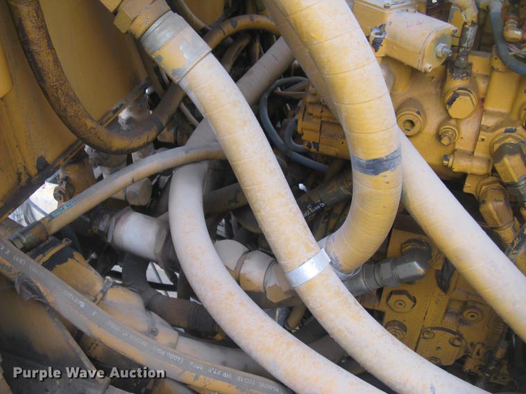 image for item DC2290 2002 CMI SF3002 paver