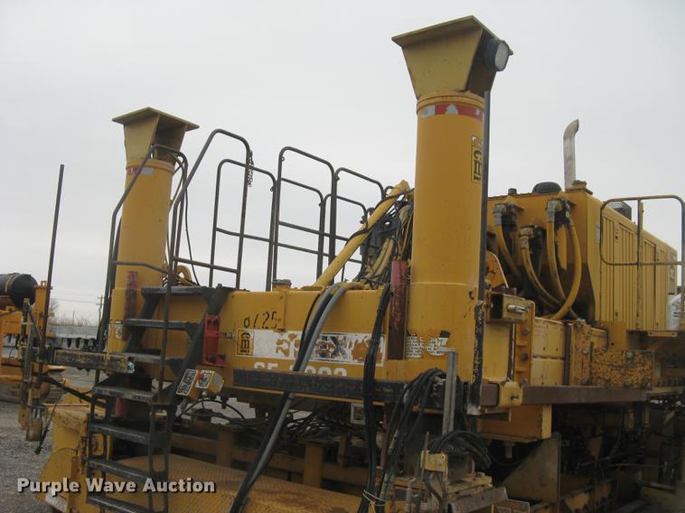 image for item DC2290 2002 CMI SF3002 paver