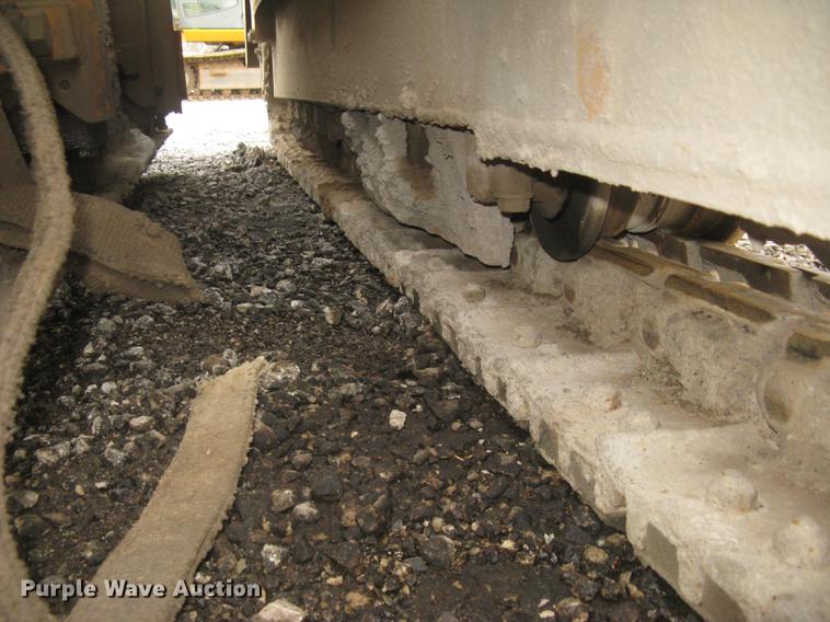 image for item DC2290 2002 CMI SF3002 paver