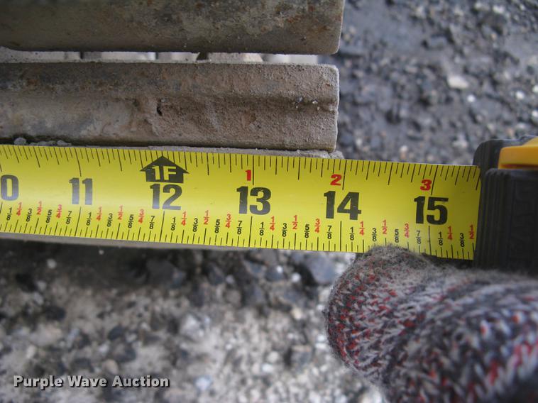 image for item DC2290 2002 CMI SF3002 paver