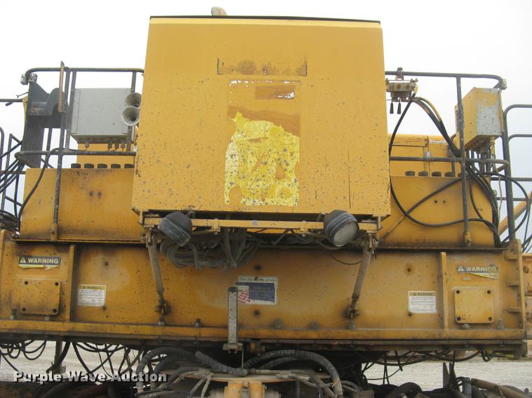 image for item DC2290 2002 CMI SF3002 paver