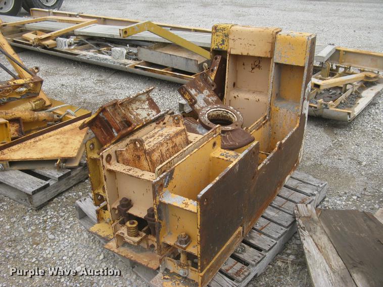 image for item DC2290 2002 CMI SF3002 paver