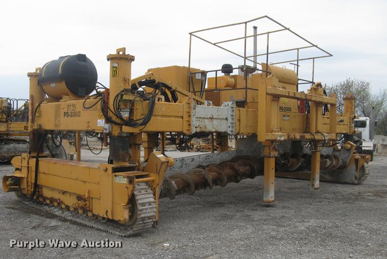 image for item DC2291 2003 CMI PS3302 placer spreader