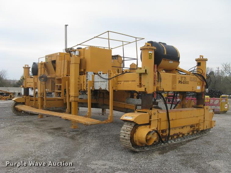 image for item DC2291 2003 CMI PS3302 placer spreader