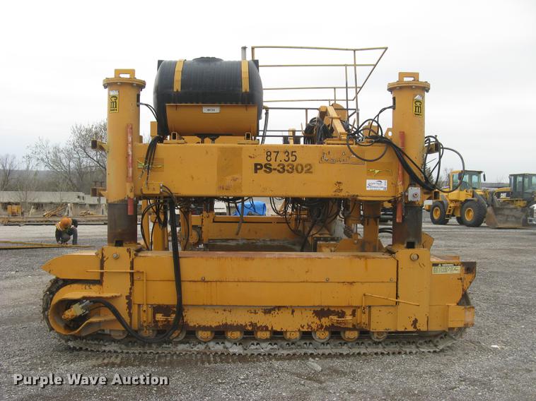 image for item DC2291 2003 CMI PS3302 placer spreader