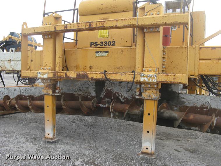 image for item DC2291 2003 CMI PS3302 placer spreader