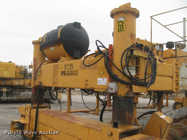 image for item DC2291 2003 CMI PS3302 placer spreader