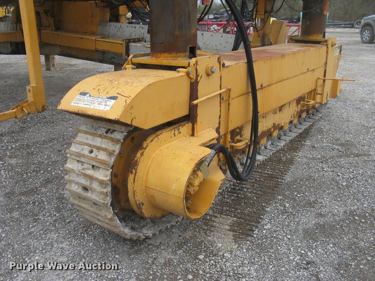 image for item DC2291 2003 CMI PS3302 placer spreader