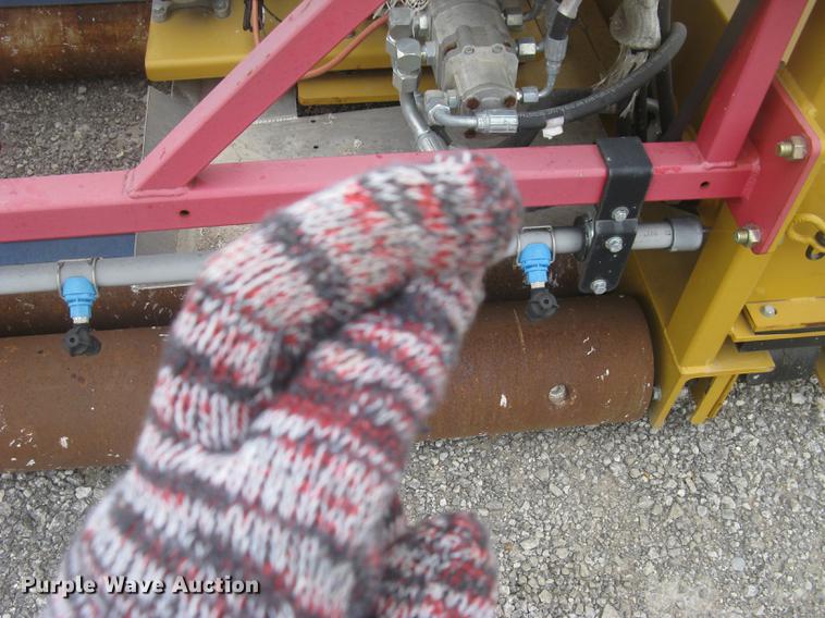 image for item DC2292 2013 Allen Engineering 200C tube paver