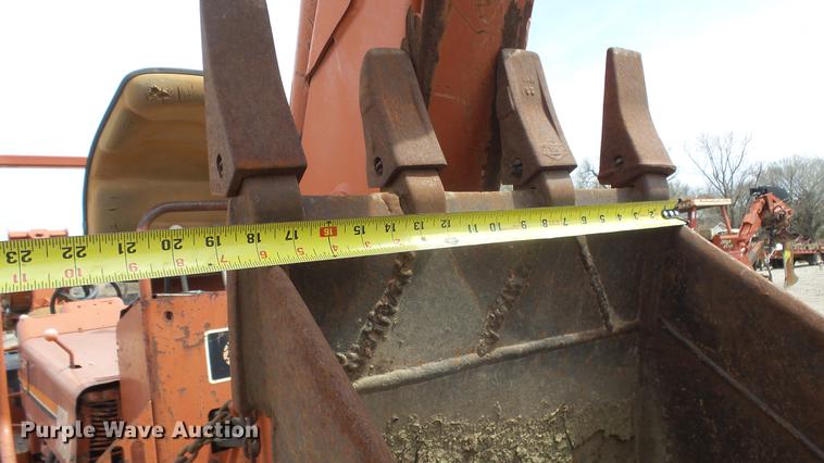 image for item DC3036 2000 Ditch Witch 8020 Turbo cable plow