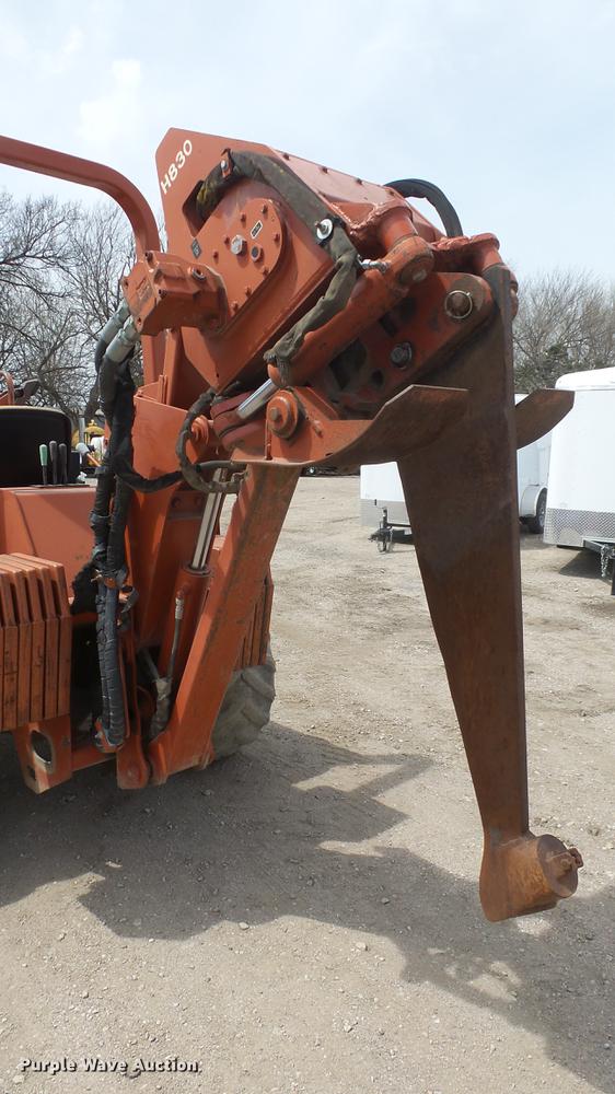 image for item DC3036 2000 Ditch Witch 8020 Turbo cable plow