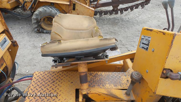 image for item DC3037 (2) Case Davis Fleetline trenchers