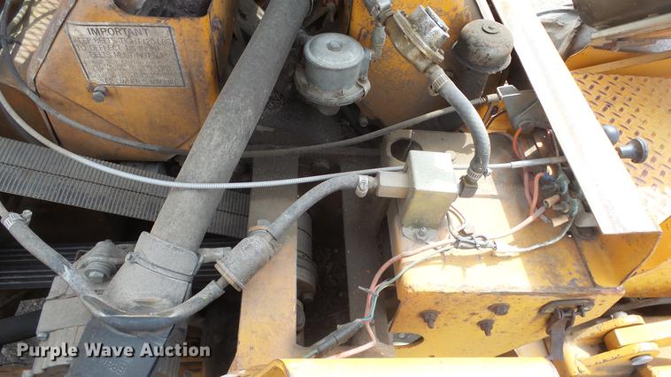 image for item DC3037 (2) Case Davis Fleetline trenchers