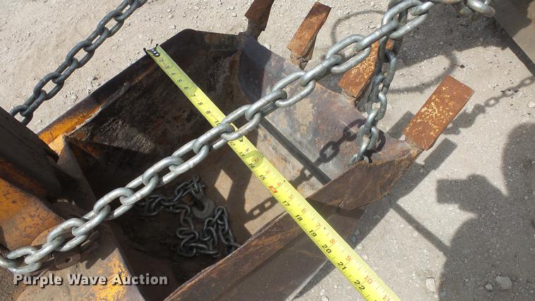 image for item DC3037 (2) Case Davis Fleetline trenchers