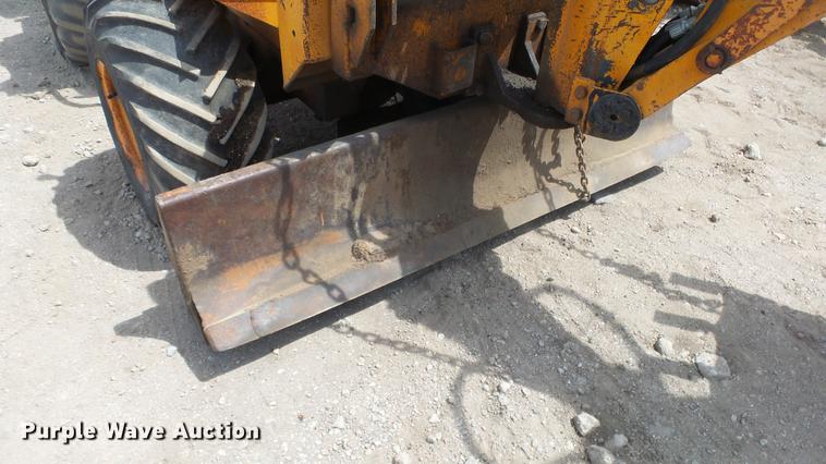 image for item DC3037 (2) Case Davis Fleetline trenchers