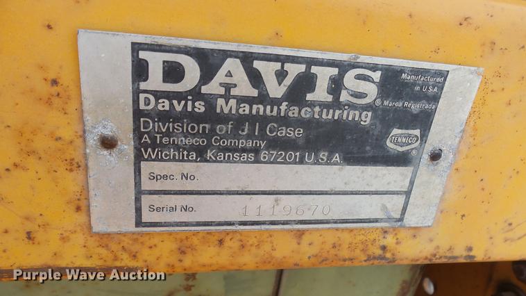 image for item DC3037 (2) Case Davis Fleetline trenchers
