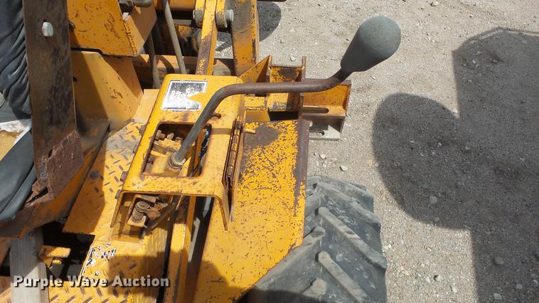 image for item DC3037 (2) Case Davis Fleetline trenchers