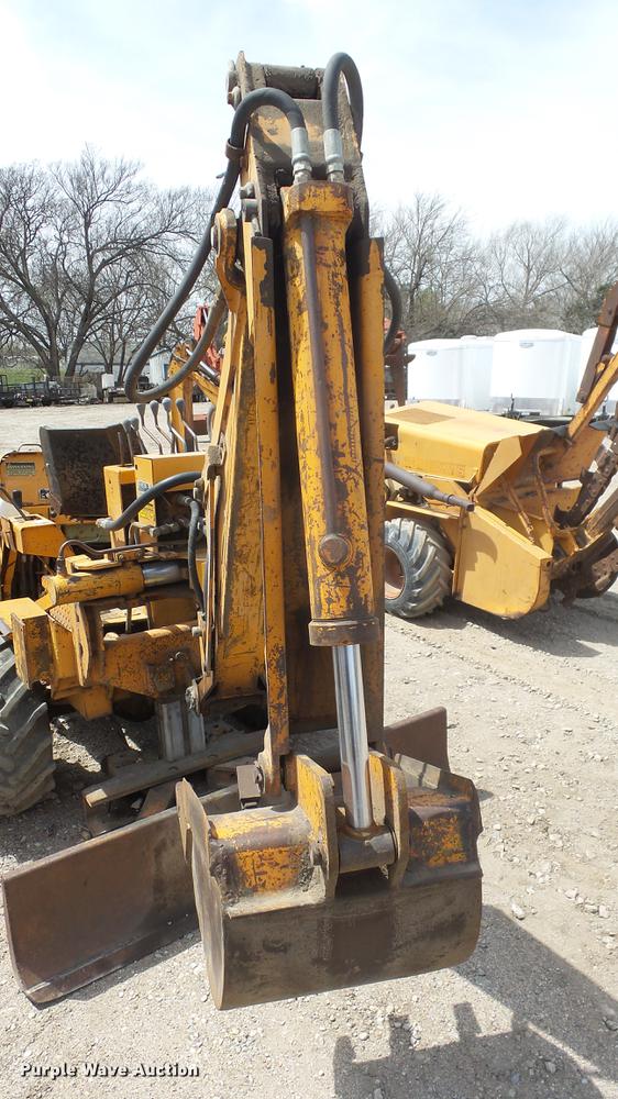 image for item DC3037 (2) Case Davis Fleetline trenchers