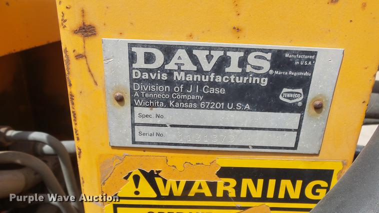 image for item DC3037 (2) Case Davis Fleetline trenchers