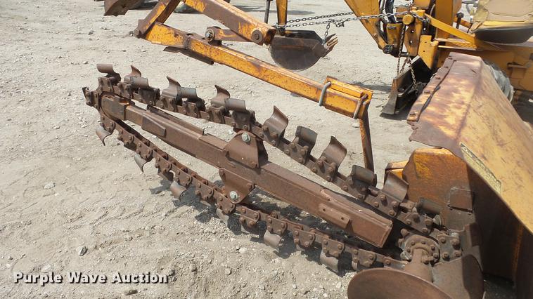 image for item DC3037 (2) Case Davis Fleetline trenchers