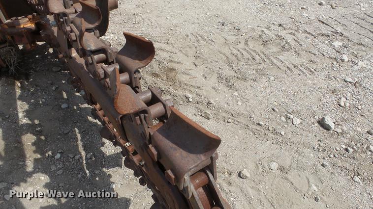 image for item DC3037 (2) Case Davis Fleetline trenchers