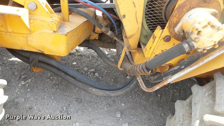 image for item DC3037 (2) Case Davis Fleetline trenchers