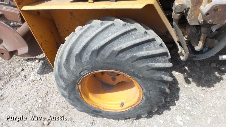 image for item DC3037 (2) Case Davis Fleetline trenchers