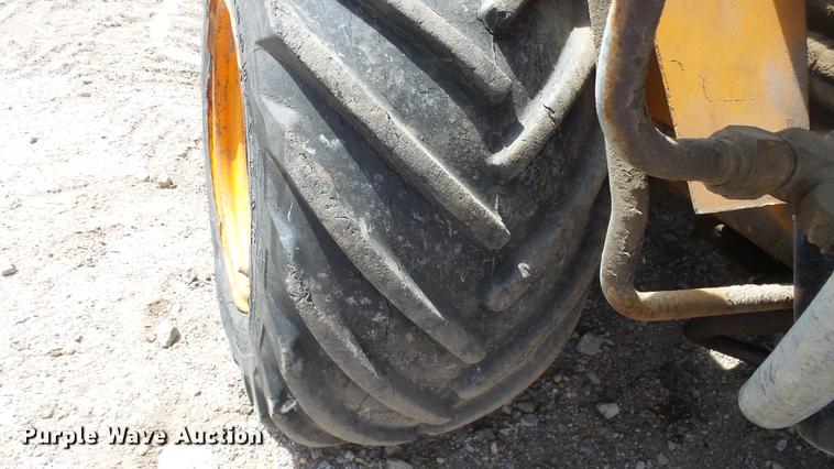 image for item DC3037 (2) Case Davis Fleetline trenchers