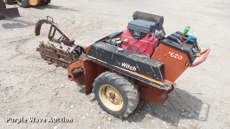 image for item DC3039 Ditch Witch 1820 trencher