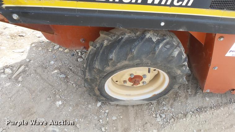 image for item DC3039 Ditch Witch 1820 trencher