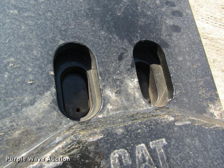 image for item DC4310 Caterpillar H120E breaker