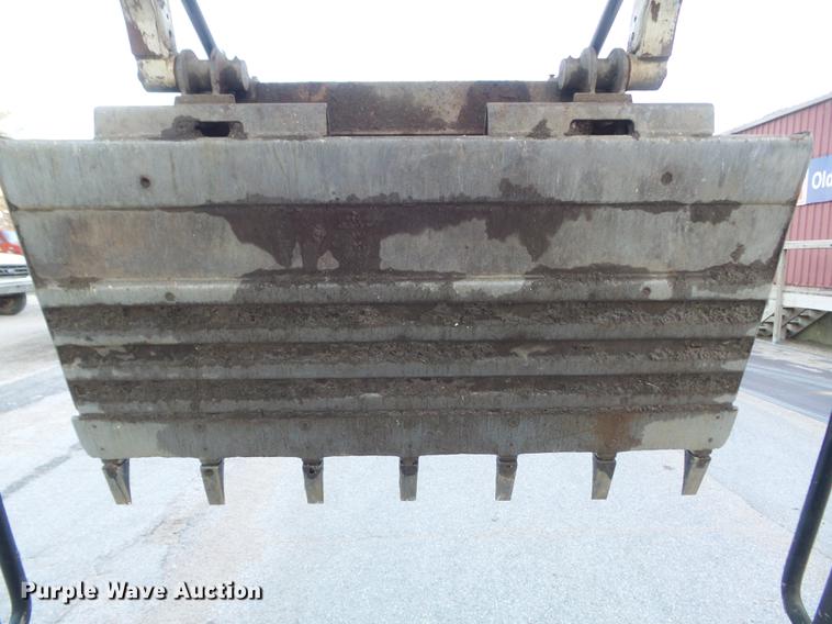 image for item DC7341 2005 Bobcat S150 skid steer