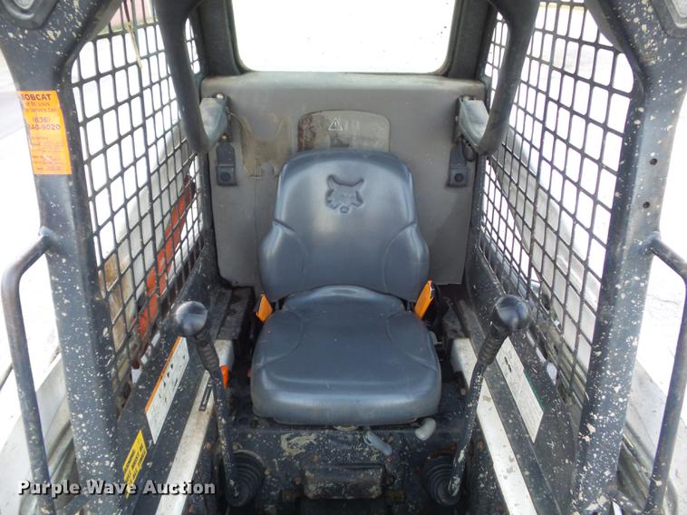 image for item DC7341 2005 Bobcat S150 skid steer
