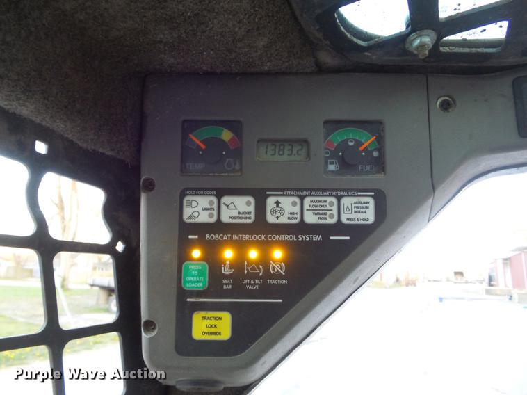 image for item DC7341 2005 Bobcat S150 skid steer