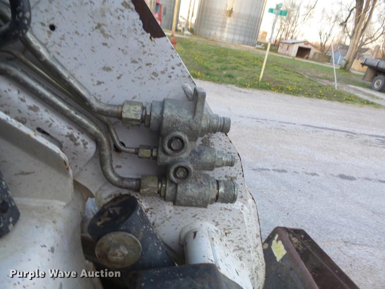 image for item DC7341 2005 Bobcat S150 skid steer