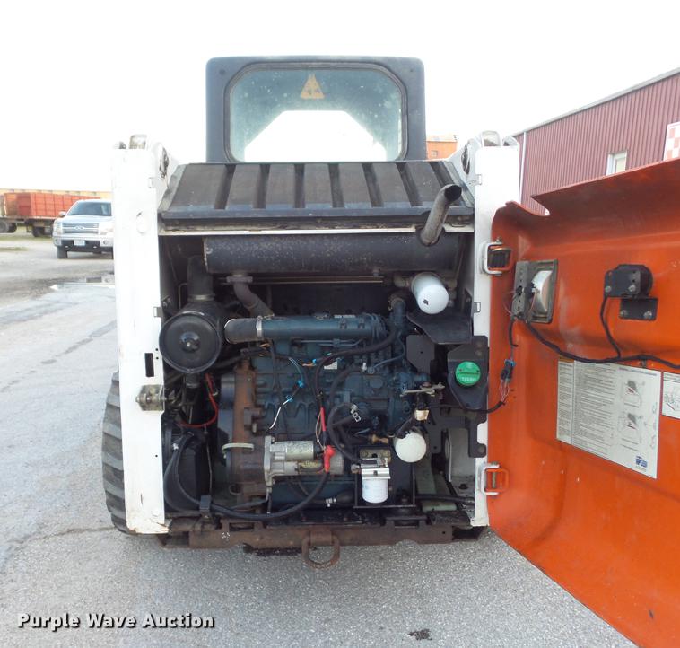 image for item DC7341 2005 Bobcat S150 skid steer