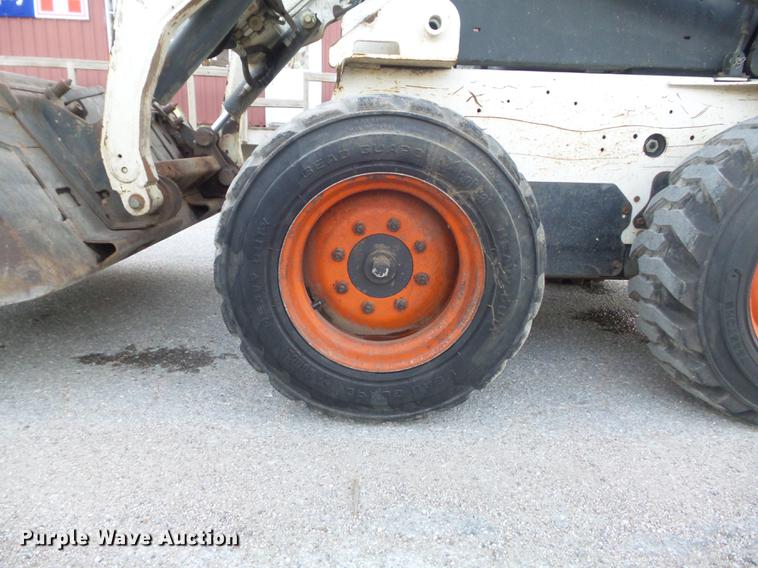 image for item DC7341 2005 Bobcat S150 skid steer