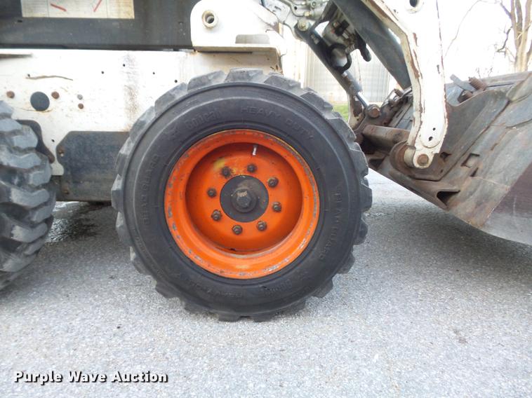 image for item DC7341 2005 Bobcat S150 skid steer