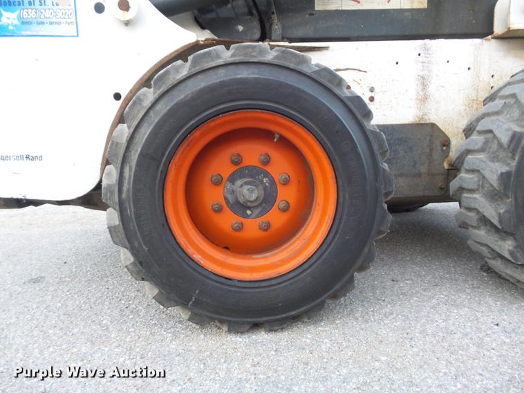 image for item DC7341 2005 Bobcat S150 skid steer