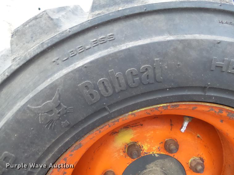 image for item DC7341 2005 Bobcat S150 skid steer