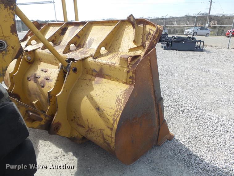image for item DC7357 1979 Caterpillar 930 wheel loader