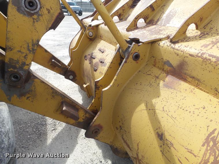 image for item DC7357 1979 Caterpillar 930 wheel loader