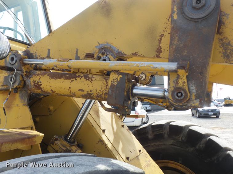 image for item DC7357 1979 Caterpillar 930 wheel loader