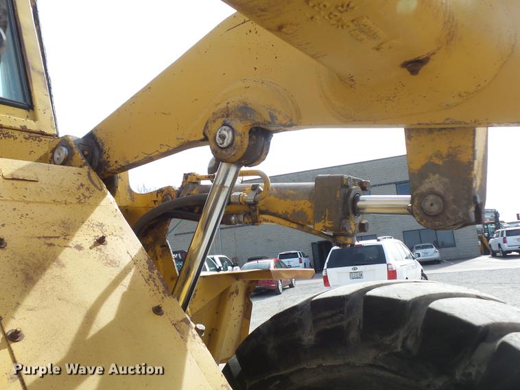 image for item DC7357 1979 Caterpillar 930 wheel loader