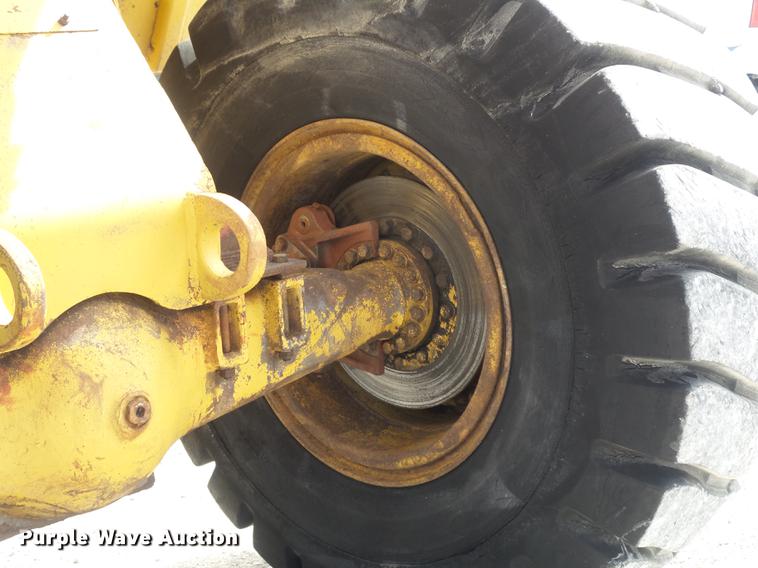 image for item DC7357 1979 Caterpillar 930 wheel loader