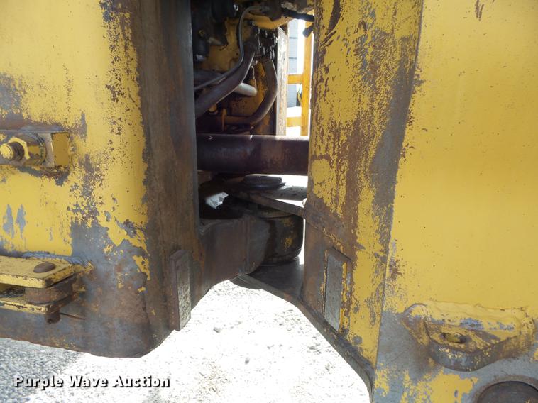 image for item DC7357 1979 Caterpillar 930 wheel loader