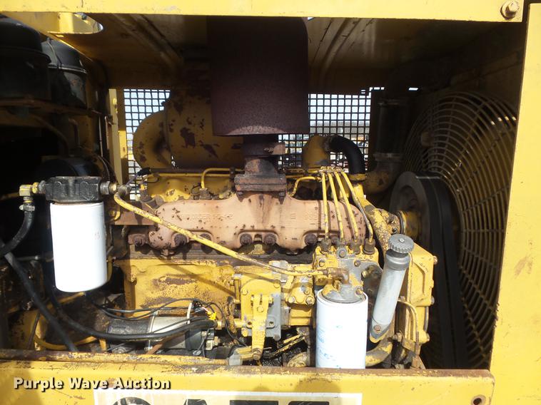 image for item DC7357 1979 Caterpillar 930 wheel loader