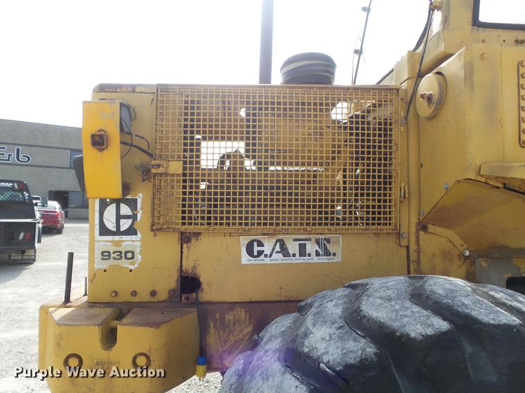 image for item DC7357 1979 Caterpillar 930 wheel loader