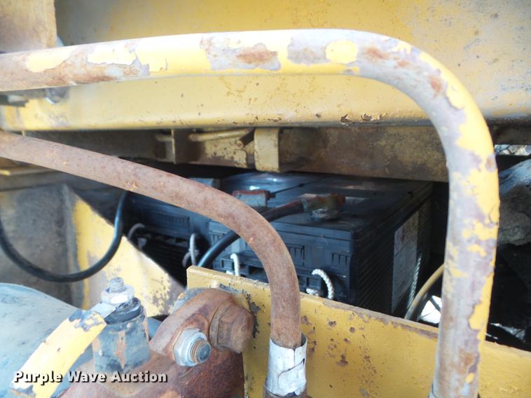 image for item DC7357 1979 Caterpillar 930 wheel loader