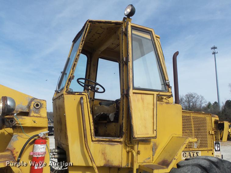 image for item DC7357 1979 Caterpillar 930 wheel loader